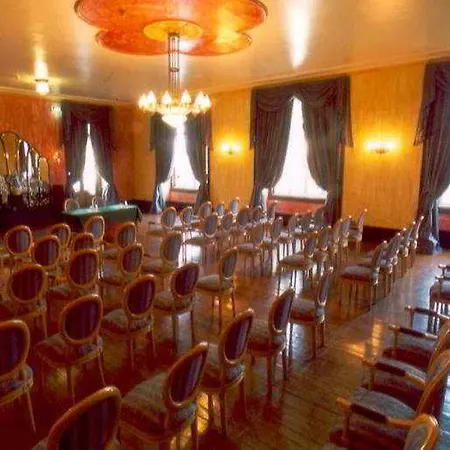 Palace & Golf Hotel 4*